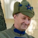 «У человека, какой надевает военную форму, меняется взгляд на жизнь...»  