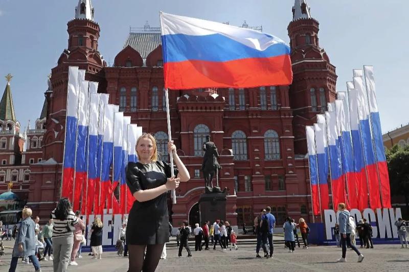 День России 2025: какого числа, как отдыхаем, история и традиции праздника  