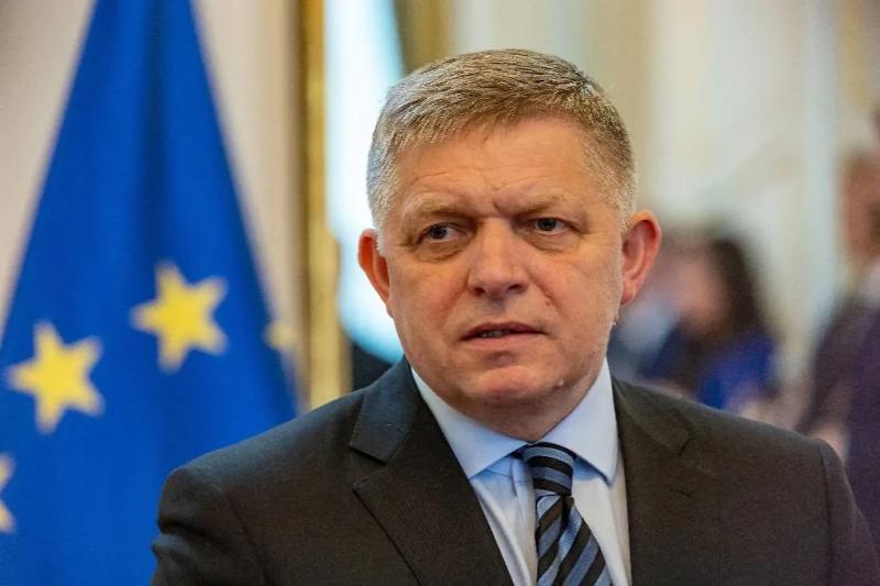 Главы каких краёв приедут в Москву на Парад Победы  