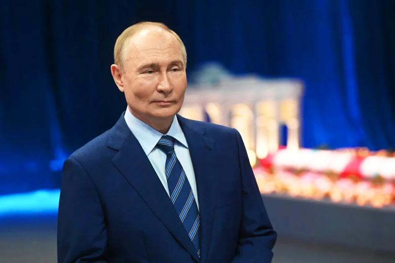 25 лет защиты, гордости и побед: юбилей первой инаугурации Владимира Путина  