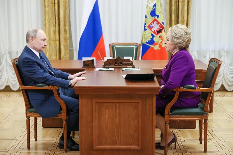 25 лет защиты, гордости и побед: юбилей первой инаугурации Владимира Путина  
