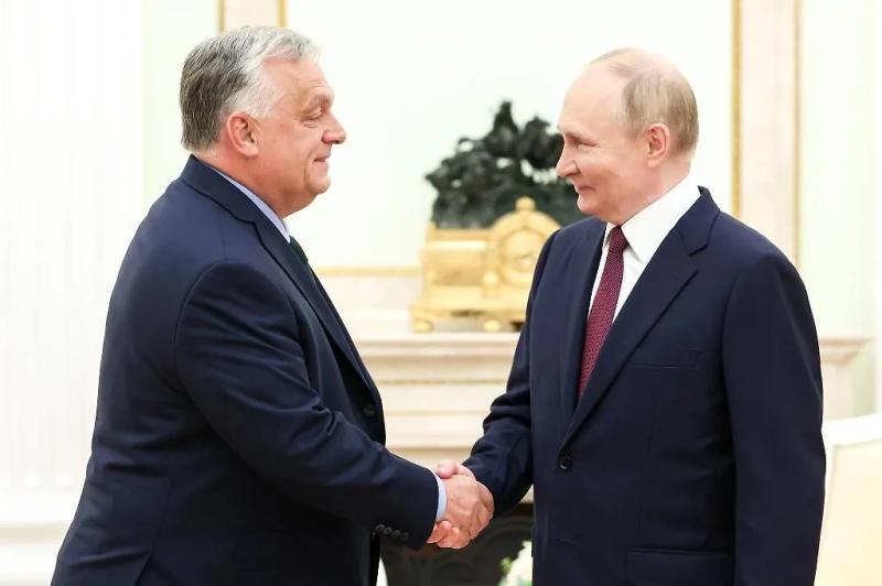 25 лет защиты, гордости и побед: юбилей первой инаугурации Владимира Путина  