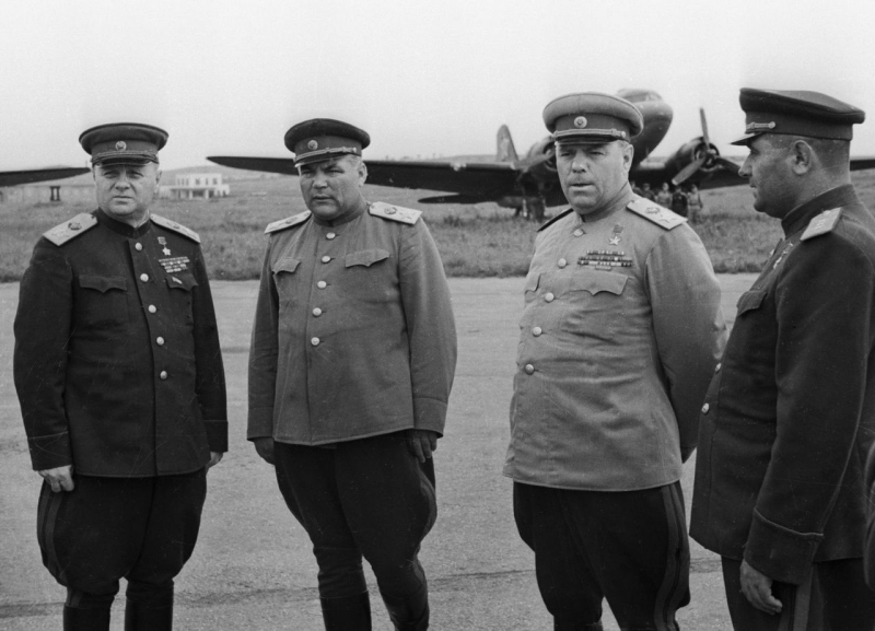 Они значились в списках под посторонними именами  